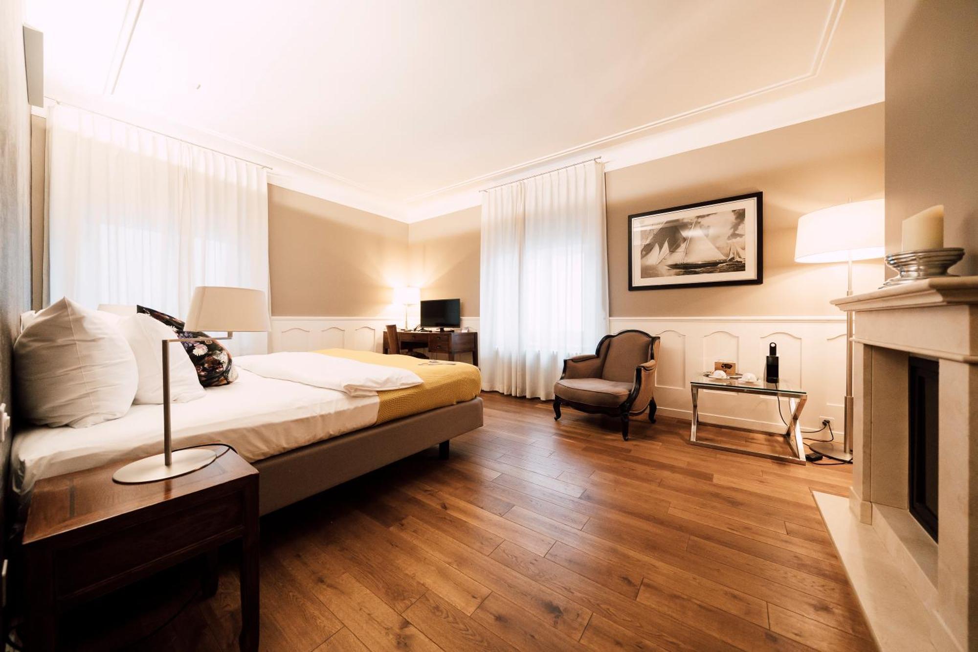 Blue City Boutique Hotel 巴登 外观 照片